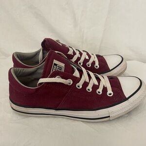 Converse Low Top Canvas Sneakers - Maroon & White Size 9